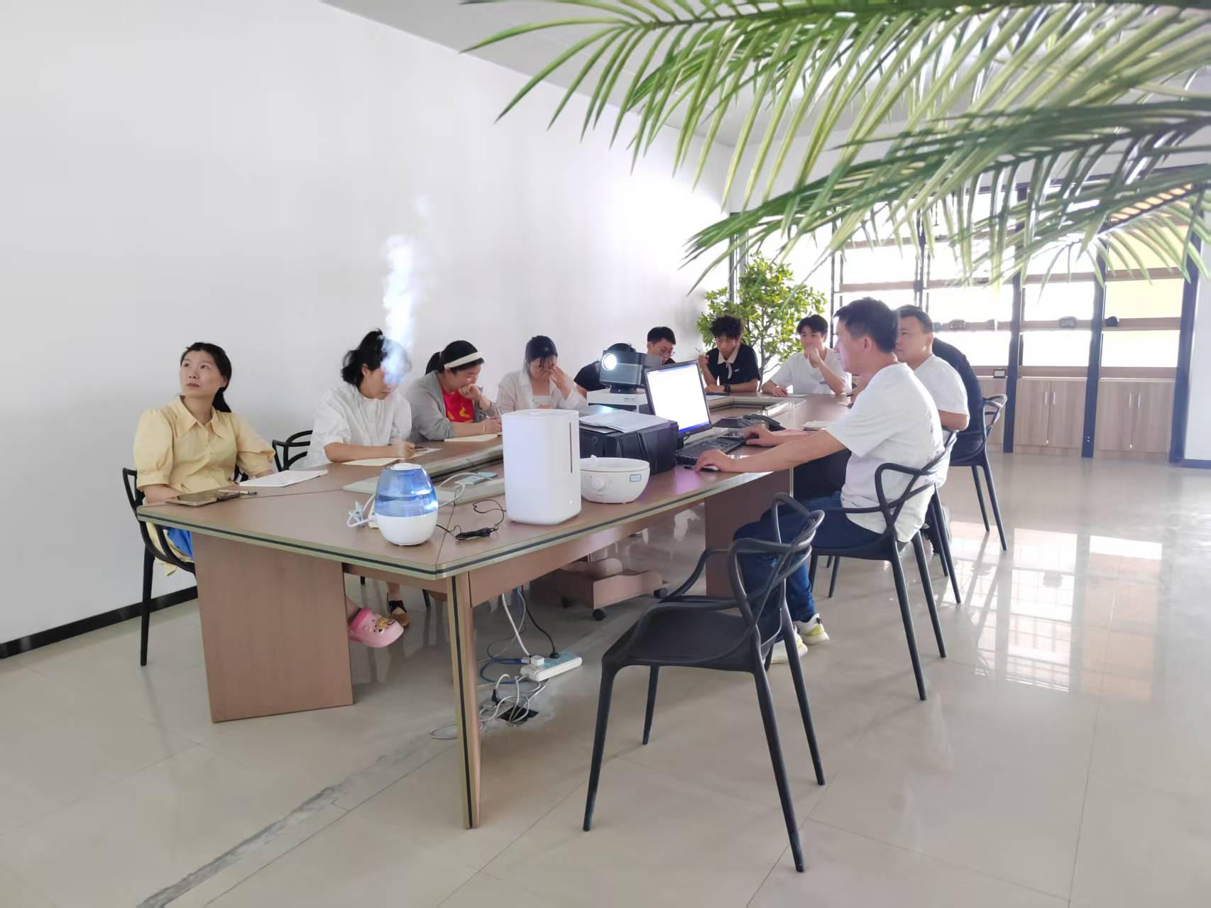 เซสชันการฝึกอบรมความรู้เรื่องเครื่องทำความชื้น